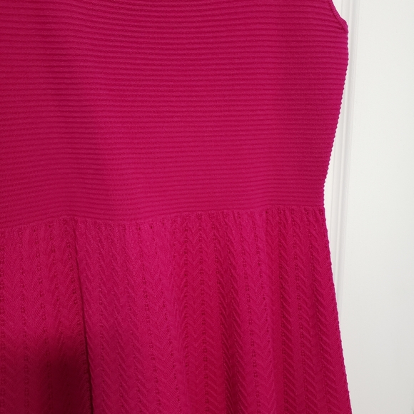 Kate Spade Hot Pink Large Knit Dress - Picture 2 of 3